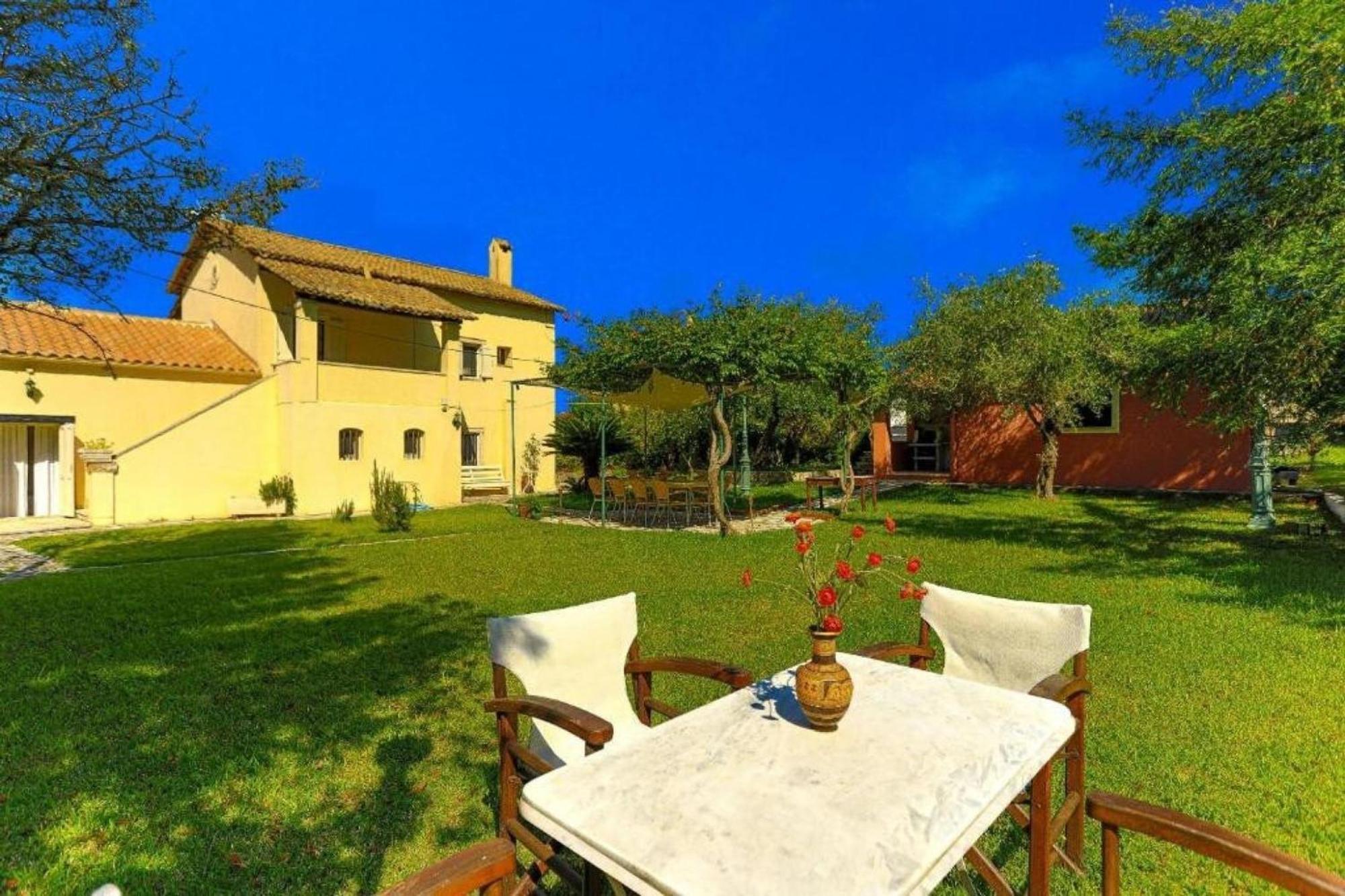 Secret Garden House - Private Garden With Pool Villa Aharávi Kültér fotó